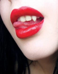 Spirit Halloween Small Vampire Fangs - Deluxe 9 Spirit Halloween Small Vampire Fangs - Deluxe -MELONHALLOW Sales 00701342 c